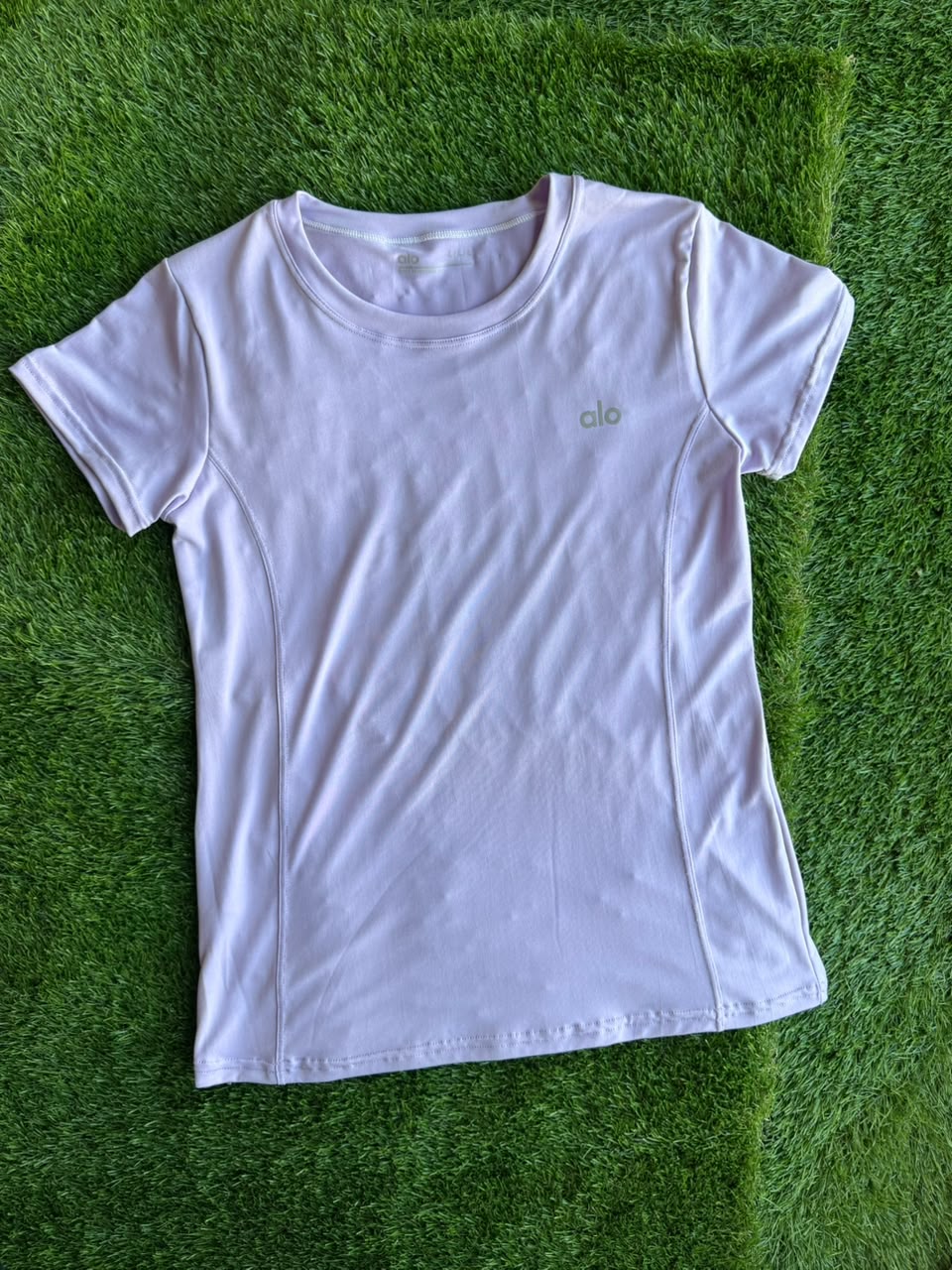 REMERA ALO