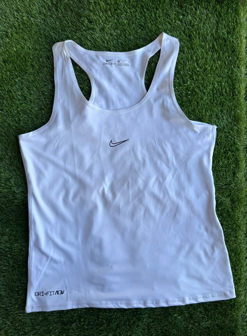 Musculosa Nike
